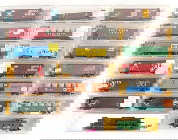 (1) Atlas N Scale Train Engine & (19) Train Cars