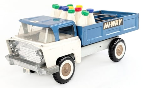 Original Tri-Ang Hi-Way Milk Delivery Truck