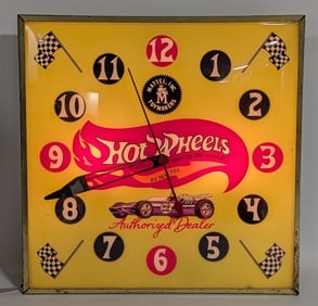 Hot Wheels Redline Lighted Pam Style Clock