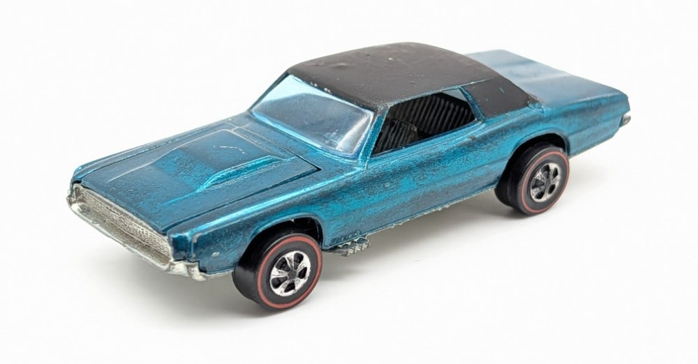 Hot Wheels Redline Aqua Custom T-Bird (1 of 7)