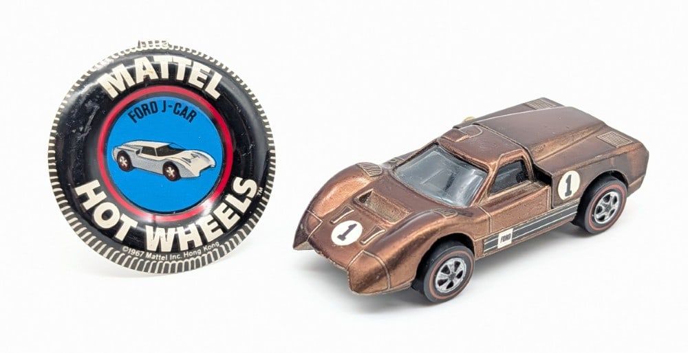 Hot Wheels Redline Brown Ford J-Car w/ Button (1 of 9)