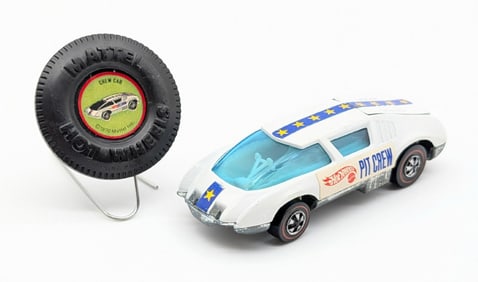 Hot Wheels Redline Pit Crew Car with Button