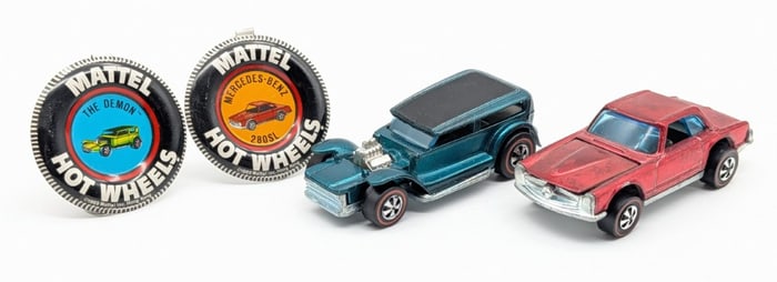 Hot Wheels Redline Mercedes-Benz 280SL and The Demon with Buttons