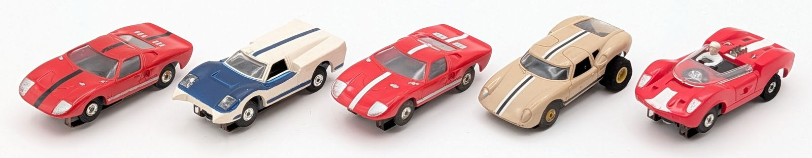 (5) Vintage HO Scale Slot Cars (1 of 9)