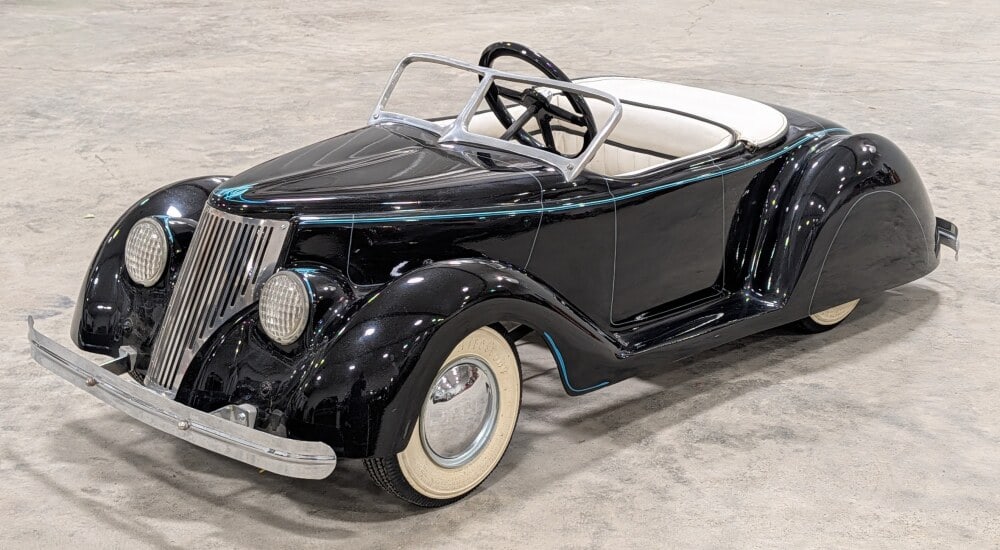 Custom 1930's Ford Pedal Car (1 of 13)