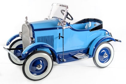 Restored Steelcraft Lincoln Pedal Car