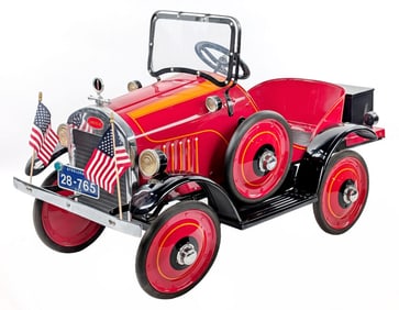 Restored 1928 Steelcraft Lincoln Pedal Car