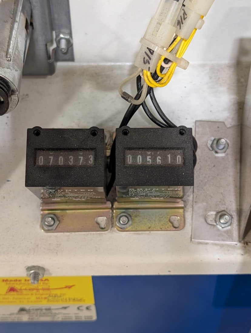 Customized Ferrari Claw Machine Arcade Game With Prizes - 12