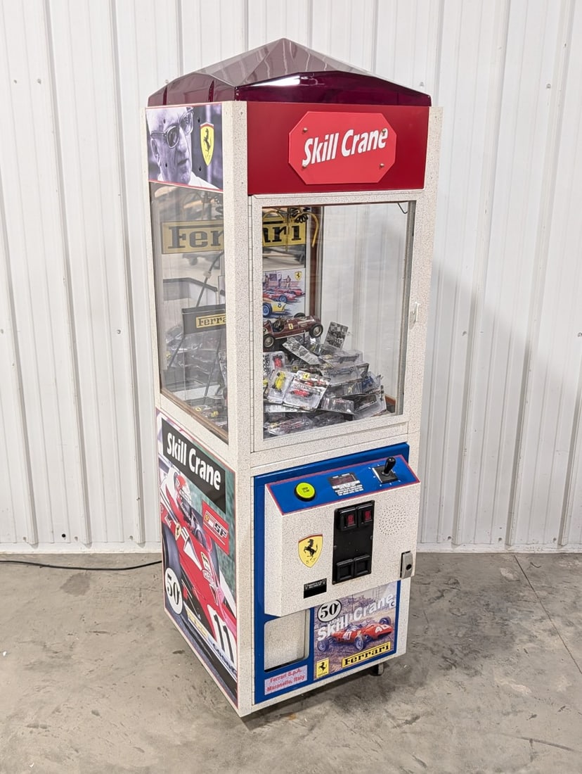 Customized Ferrari Claw Machine Arcade Game With Prizes - 14