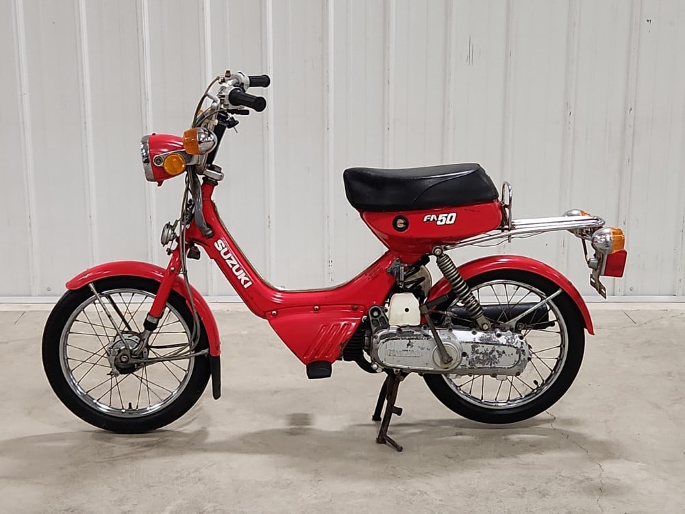 Suzuki FA50 Moped - 11
