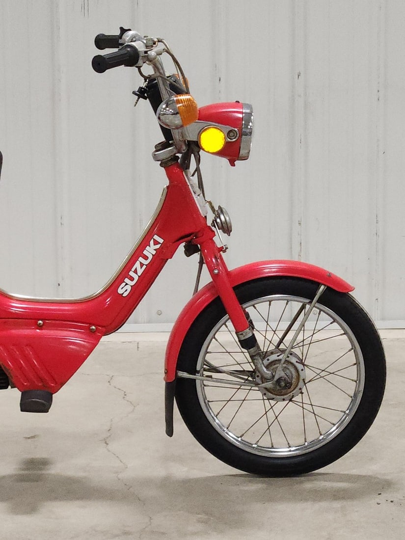 Suzuki FA50 Moped - 3