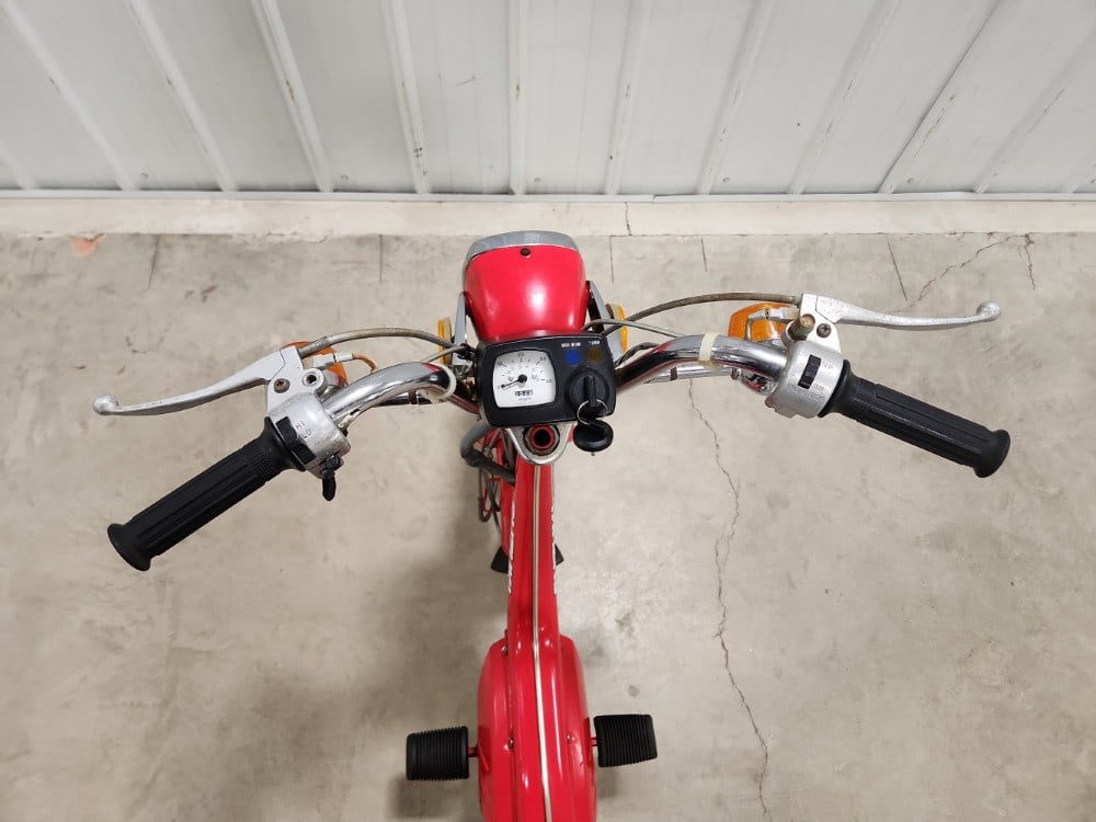 Suzuki FA50 Moped - 9