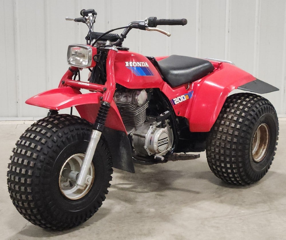 1985 Honda ATC200S 3 Wheeler (1 of 17)