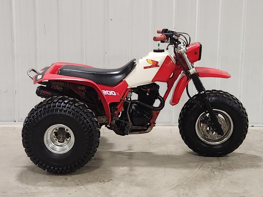 Honda ATC200x 3 Wheeler - 10