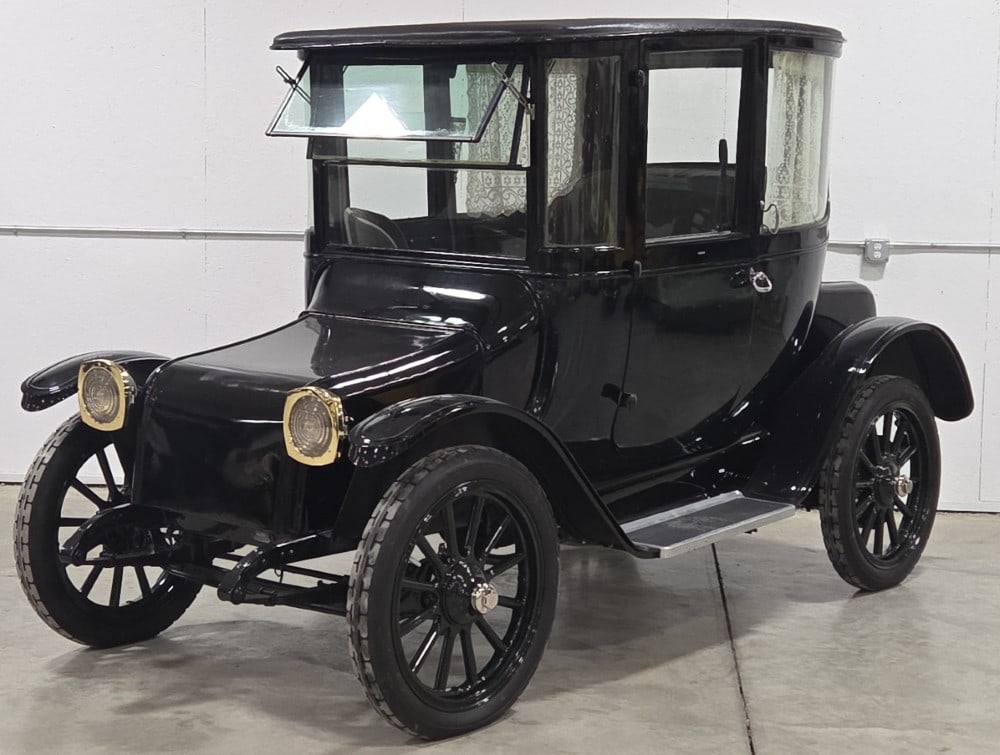 1922 Detroit Electric Coupe (1 of 20)