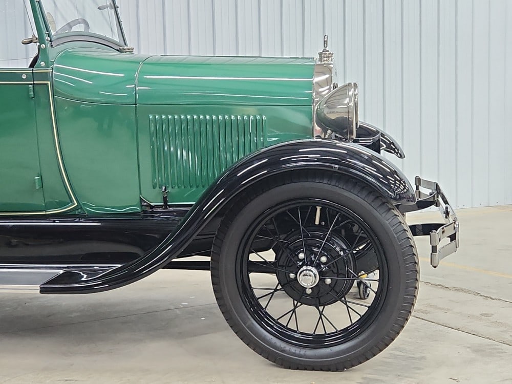 1929 Ford Model A Phaeton - 16
