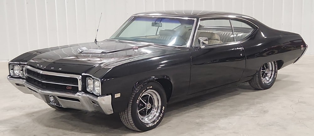 1969 Buick GS 400: 400 Cubic Inch V8 Gasoline Engine Automatic Transmission Odometer Reads 29122 Miles Runs And Drives Title (PA) VIN 446379Y180944 REDUCED ONLINE BUYER'S PREMIUM OF 15% ON THIS LOT