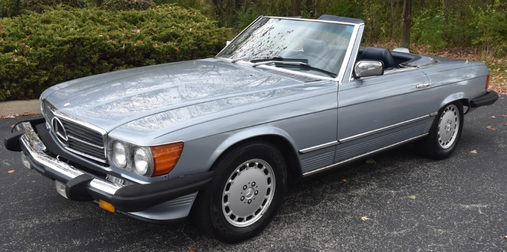 1981 Mercedes-Benz 380SL: Very nice and well maintained 1981 Mercedes-Benz 380SL with 116,000 miles. Over $11,000 in recent service records 116,000 original miles Original Silver Blue metallic exterior Original Silver Blue met