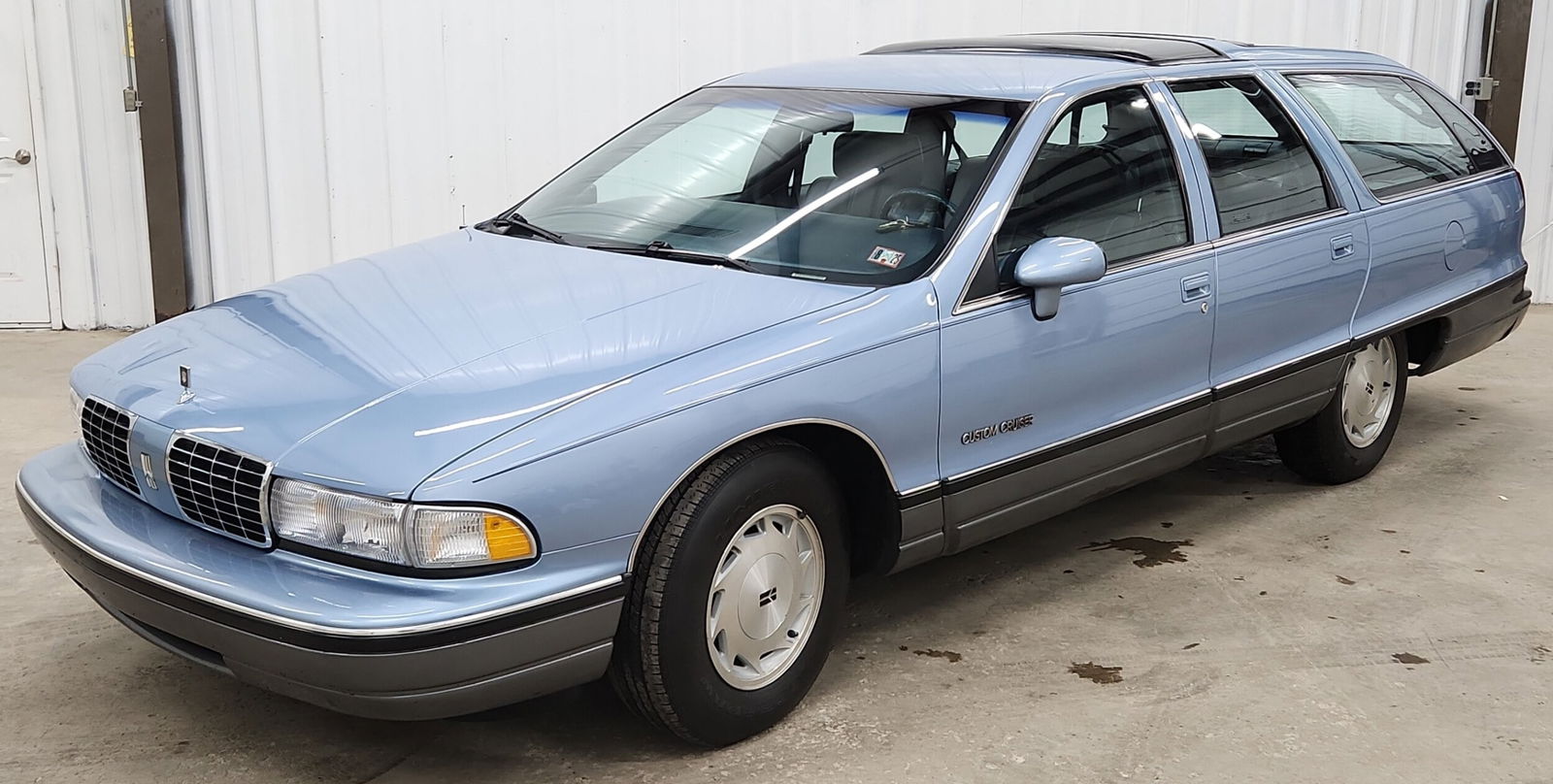 1991 Oldsmobile Custom Cruiser Station Wagon (1 of 20)