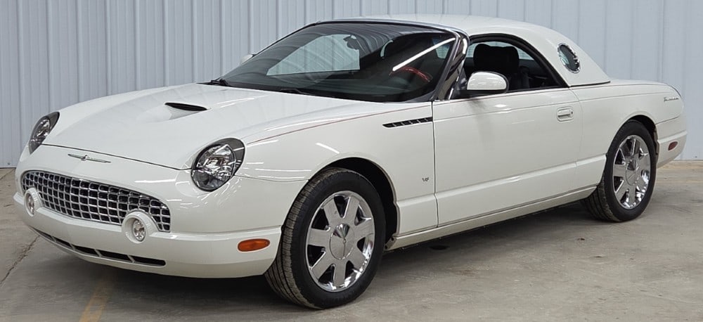2003 Ford Thunderbird (1 of 20)