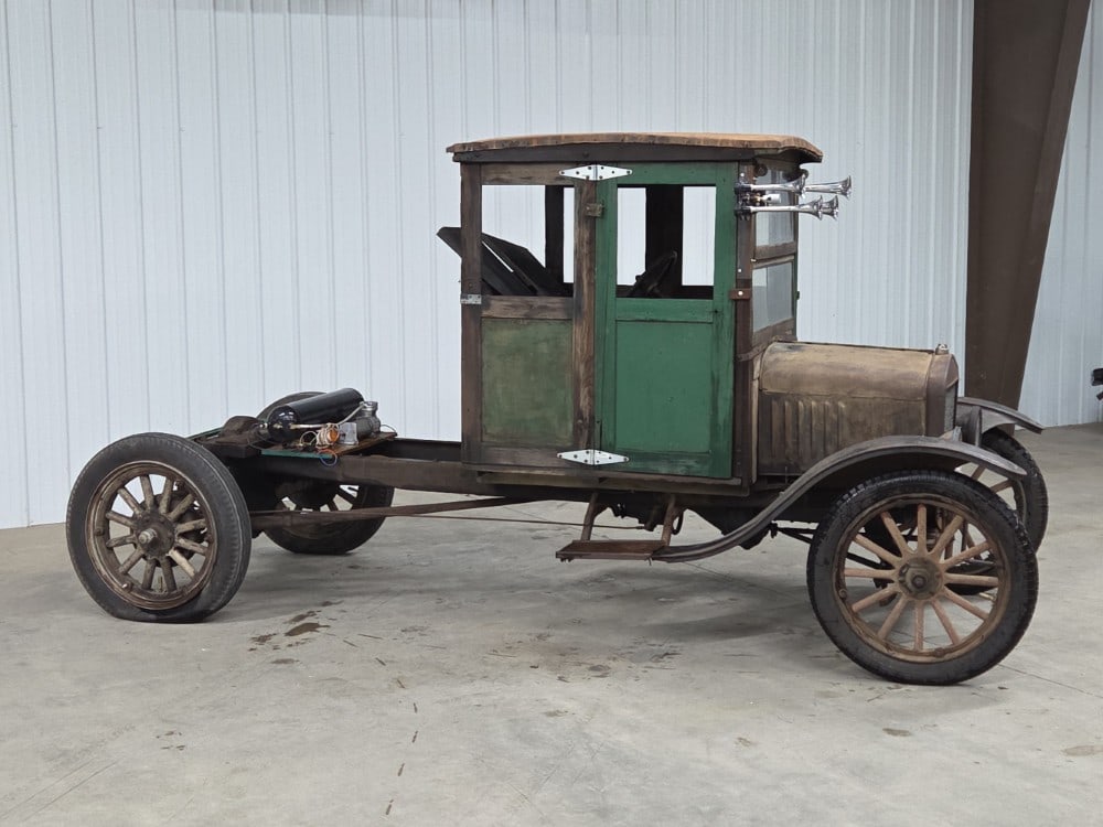 1927 Ford Model TT Pickup - 9