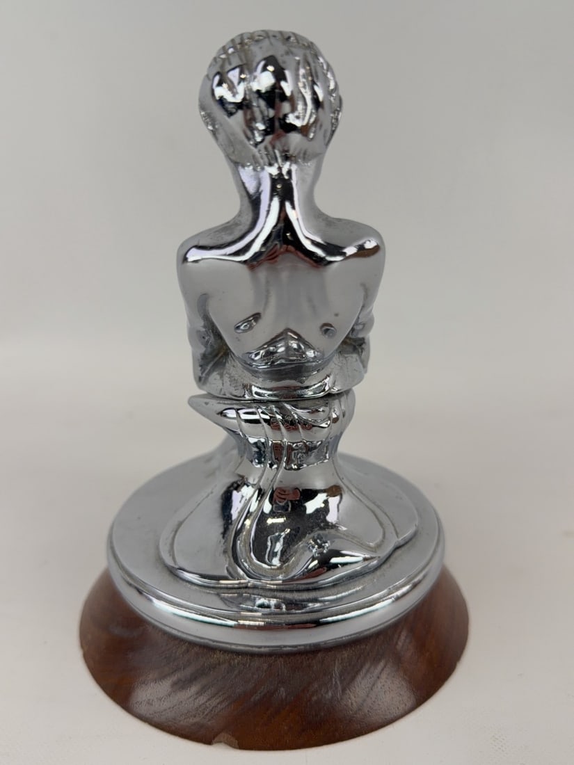 Packard Sliding Adonis Hood Mascot - 4