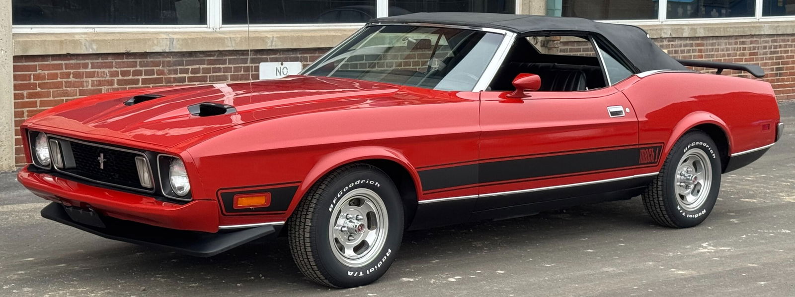 1973 Ford Mustang Convertible (1 of 11)