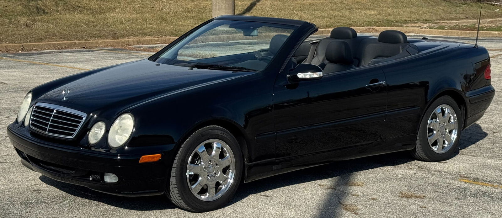 2002 Mercedes-Benz CLK 320 Convertible (1 of 20)