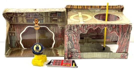 1974 Mego  Batman Bat Cave Play Set