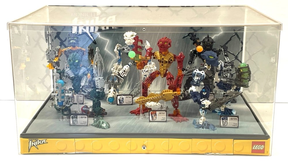 Lego Bionicle Inika Store Display (1 of 12)