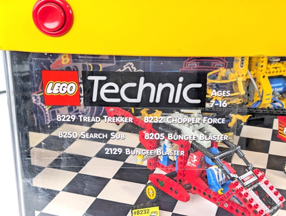 Lego Technic Lighted Store Display - 2