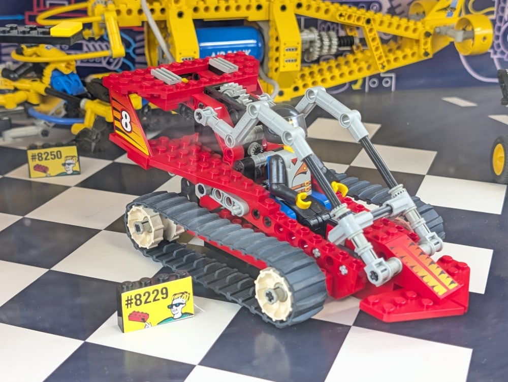 Lego Technic Lighted Store Display - 4