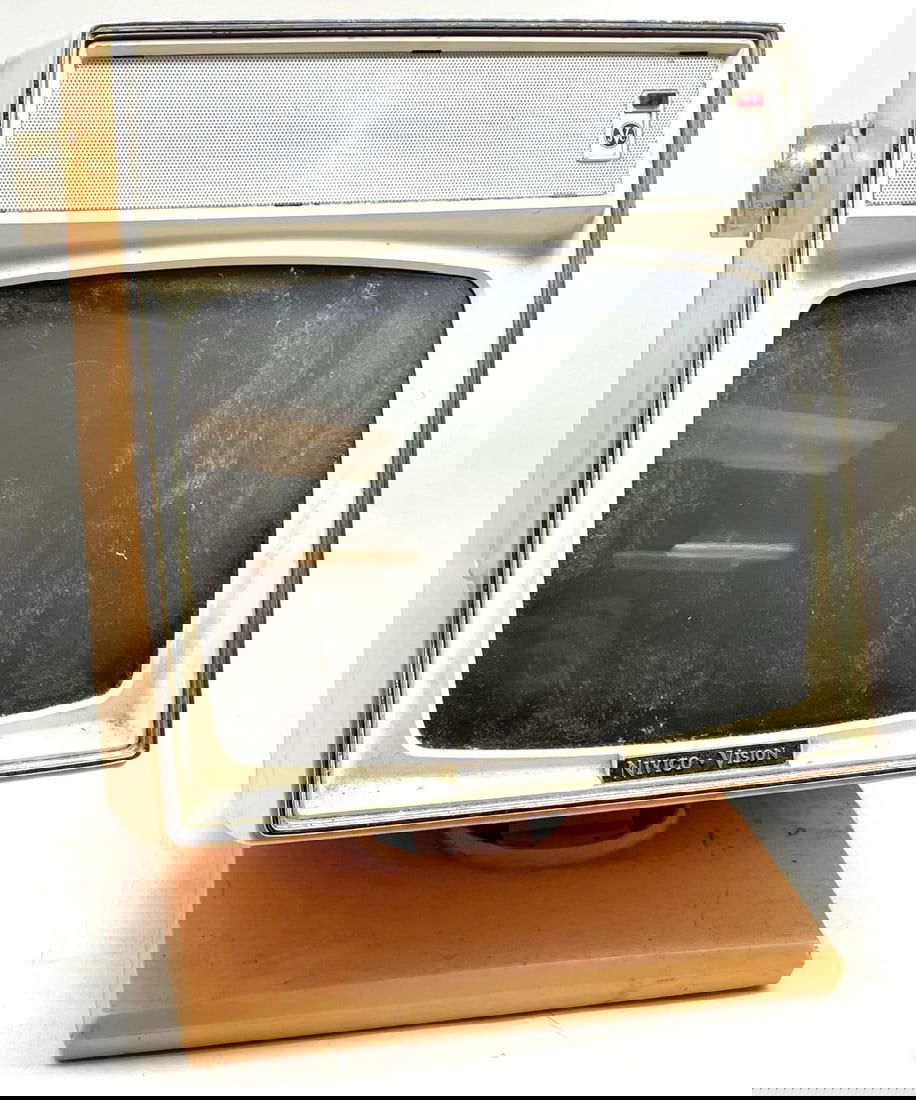 Vintage Nivico Vision JVX 3210 Portable TV (1 of 8)