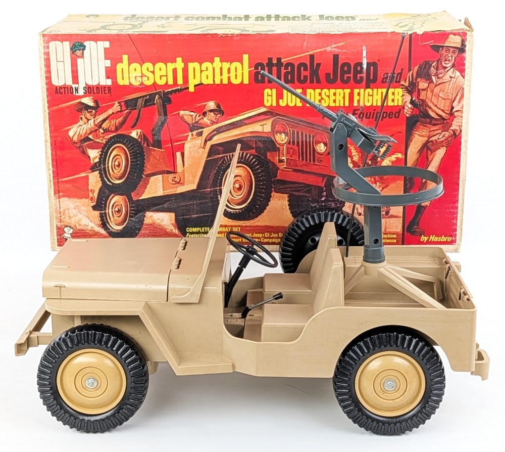 Vintage Hasbro GI Joe Action Soldier Desert Patrol Attack Jeep w/ Box (1 of 18)