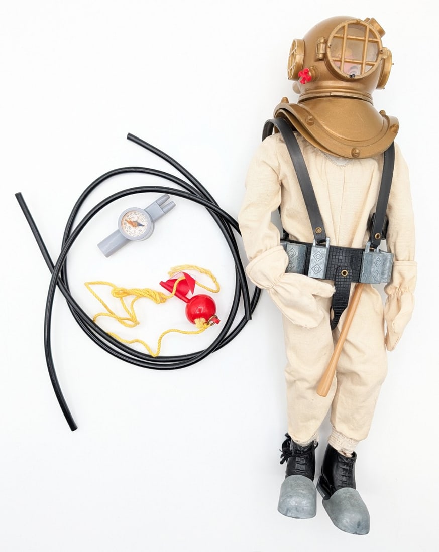 Vintage Hasbro GI Joe Deep Sea Diver Figure (1 of 7)