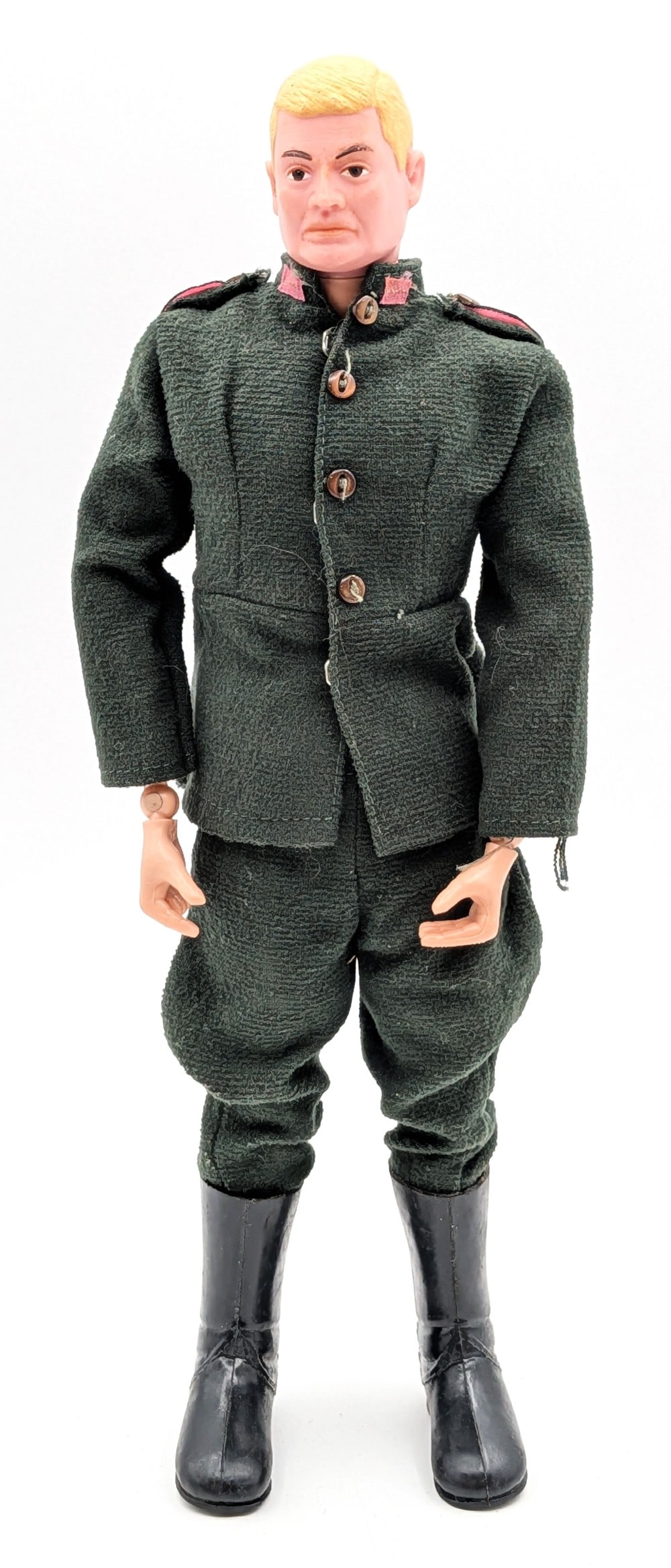Vintage Hasbro GI Joe Russian Infantryman Soldier (1 of 7)