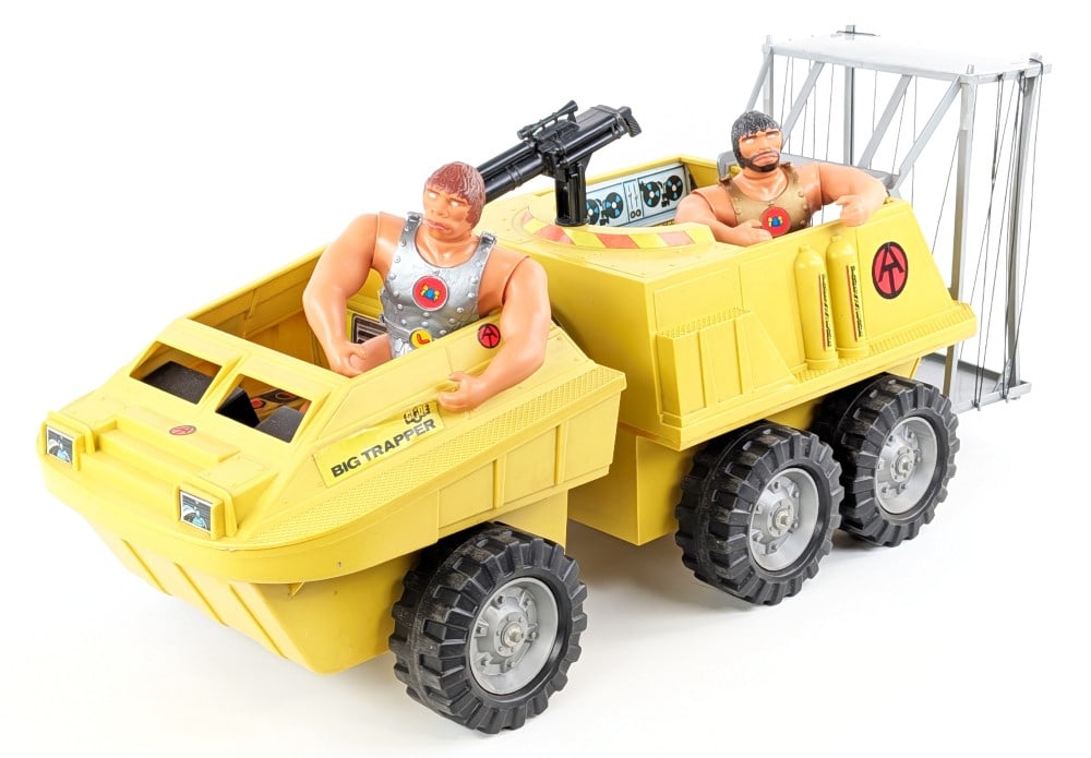 Vintage Hasbro GI Joe Big Trapper Vehicle w/ Figures (1 of 12)