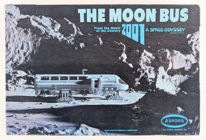 Vintage Aurora 2001 A Space Odyssey The Moon Bus Model Kit