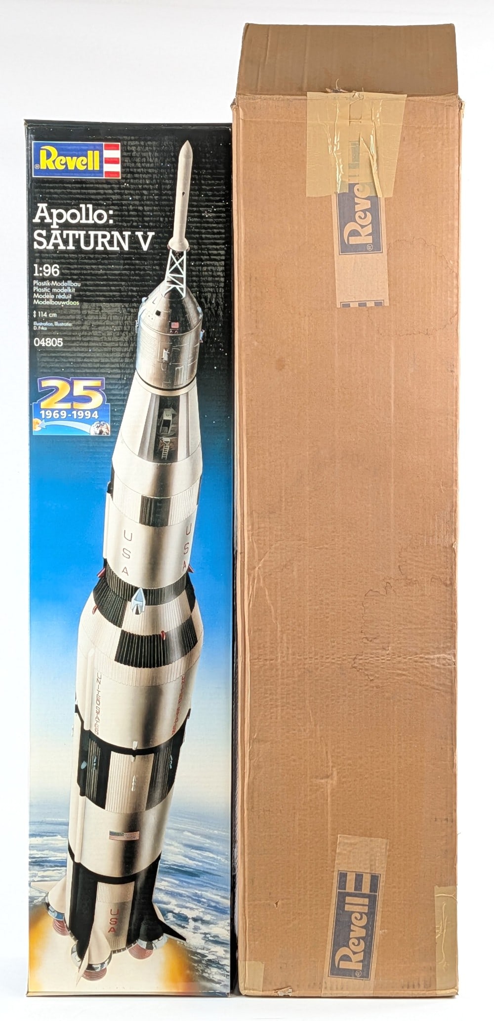 1/96 Scale Revell Apollo: Saturn V Model Kit - Sealed (1 of 5)