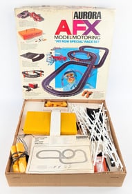 Aurora AFX Model Motoring Pit Row Special Race Set In Box