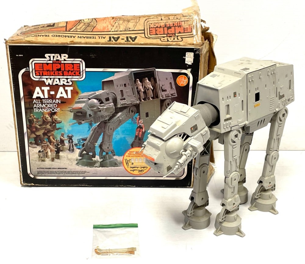 1981 Kenner Star Wars AT-AT Armored Transport: 1981 Kenner Star Wars AT-AT Armored Transport. AT-AT Transport is Missing Accessories and Manual and is in overall good condition. Box is in Rough Condition
