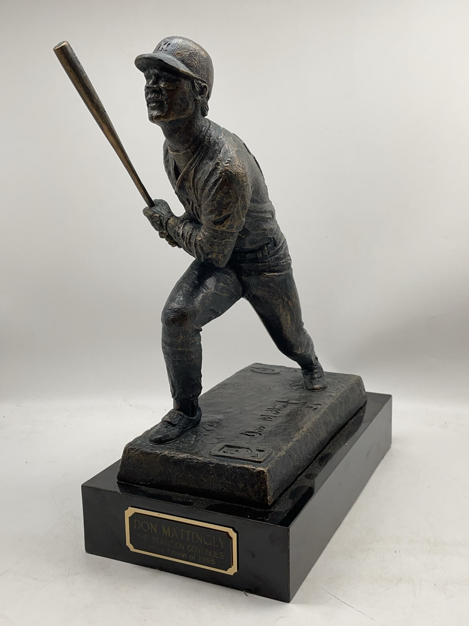 1992 Don Mattingly Statue by Peter Rubino (1 of 13)
