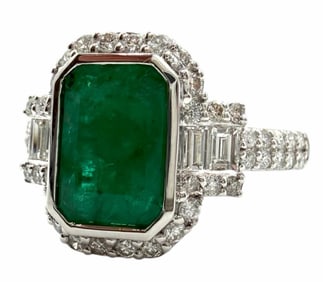 Platinum 2.66ctw Lady's Diamond and Emerald Ring
