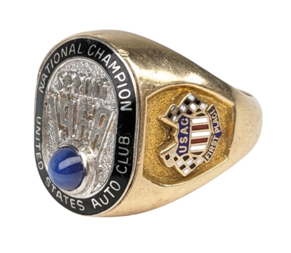 Larry Dickson 10k Yellow Gold USAC 1968 Sprint Car National Champion Ring: Larry Dickson 10k gold USAC 1968 Sprint Car National Champion Ring. The ring is size 10 and weighs approximately 29.3 grams.