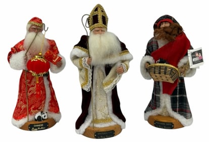 Local Artist Mary Masters, Sinterklaas, Highlander Santa, & Chinese Santa