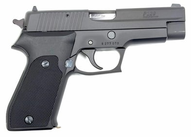 Sig Sauer P220 .45 Auto Semi-Automatic Pistol in Case
