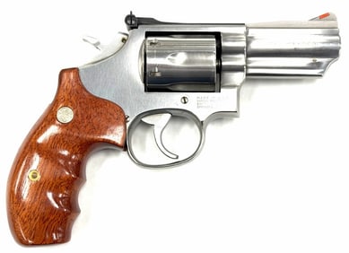 Smith & Wesson Model 66-2 .357 Magnum Stainless Revolver in Box