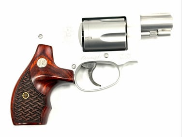Smith & Wesson Airweight Model 642-1 .38 S&W Spl Revolver