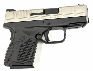 Springfield XD-S .9mm Semi Automatic Pistol in Case.