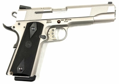 Smith & Wesson SW1911 .45 Auto Semi Automatic Pistol in Case